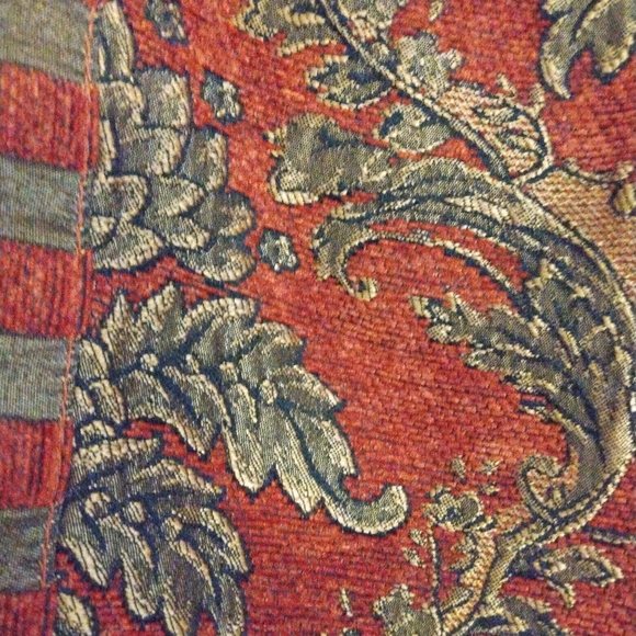 Isabella's Journey Tapestry Tote 16X12 in. Long - Picture 4 of 6